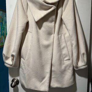 Super soft dressy hip-length coat